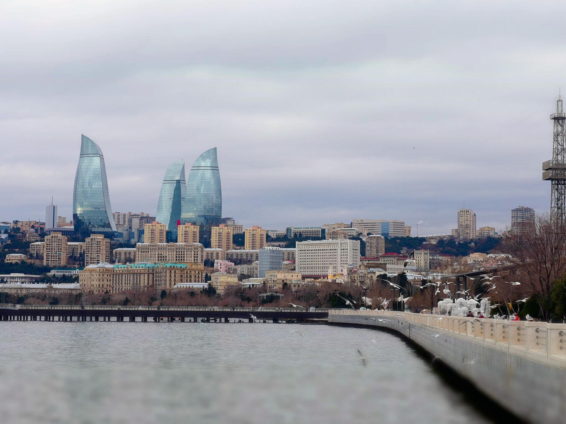 Погода в баку вода в море