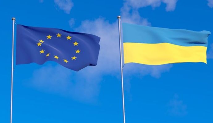 ЕС предоставит Украине 9 мая €1 млрд на производство оружия
 