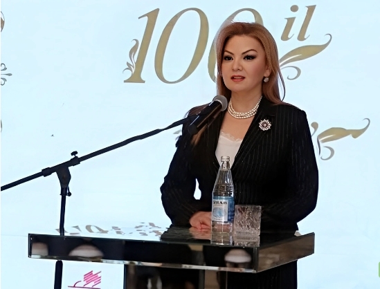Директор бакинской школы Афаг Алиева принуждает учительницу к лжесвидетельству? - АУДИО
 