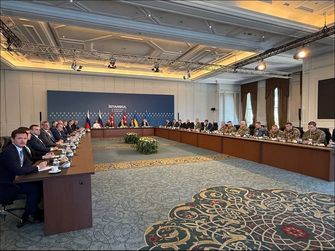 Российско-украинские переговоры стартовали в Стамбуле
 