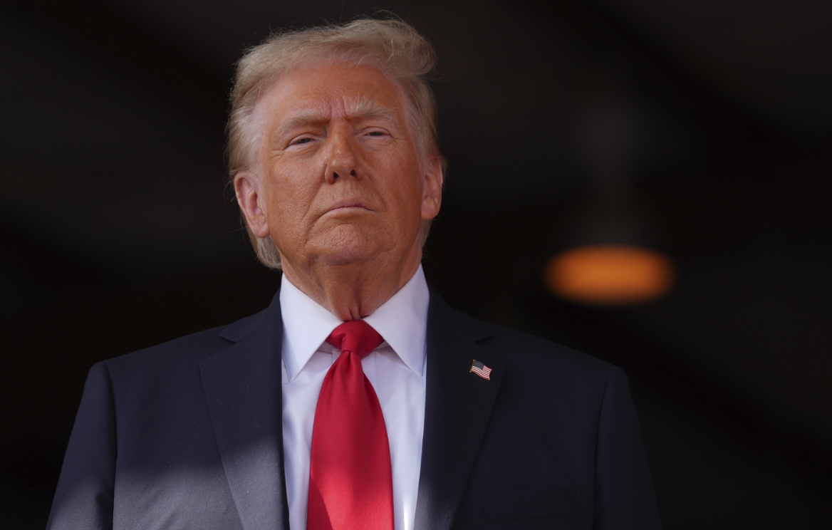 Трамп заявил, что провел разговор с Путиным.
 