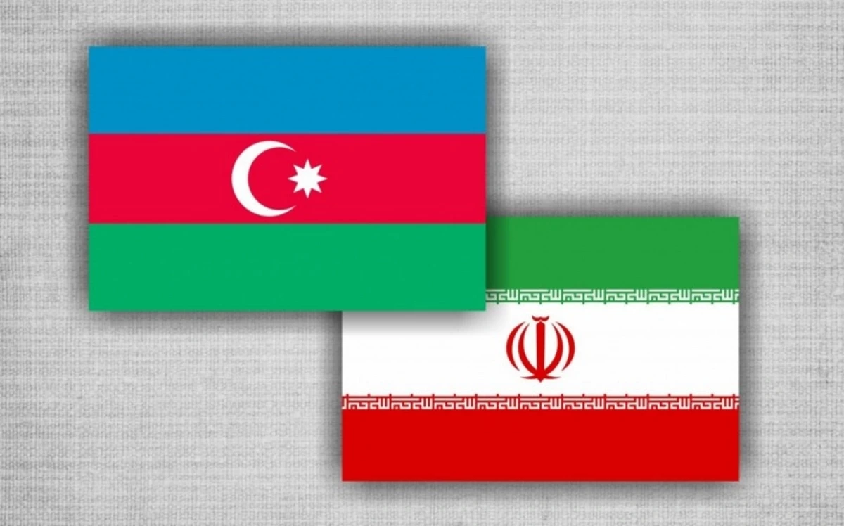Азербайджано-иранский бизнес-форум в Баку отложен на неопределенный срок
 