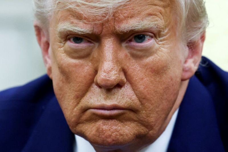 В США заявили, что Трамп вскоре «ударит» санкциями по России
 