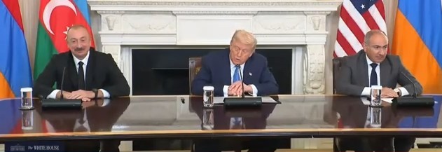 Ильхам Алиев: "Маршрут процветания и мира Трампа" устранит преграды в отношениях
 