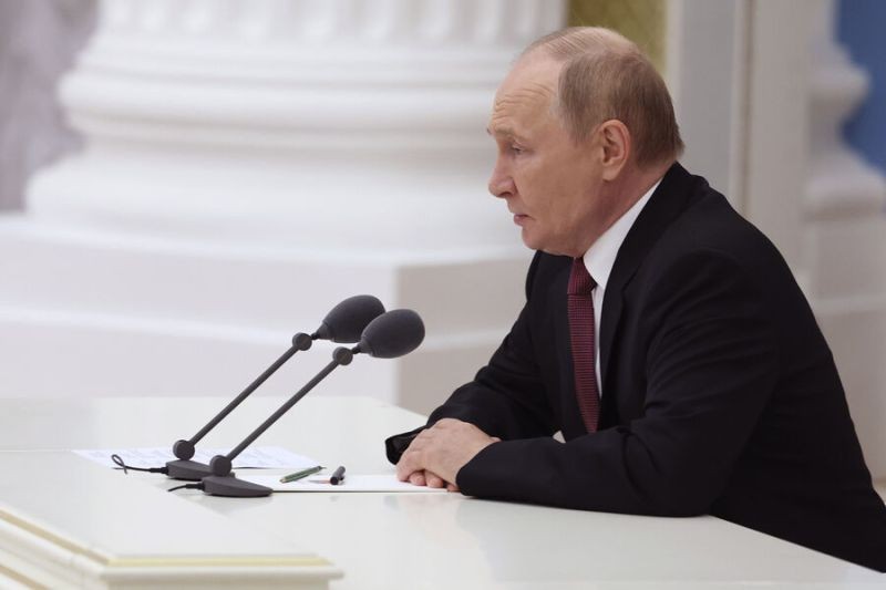 Большинство граждан положительно оценили работу Путина
 