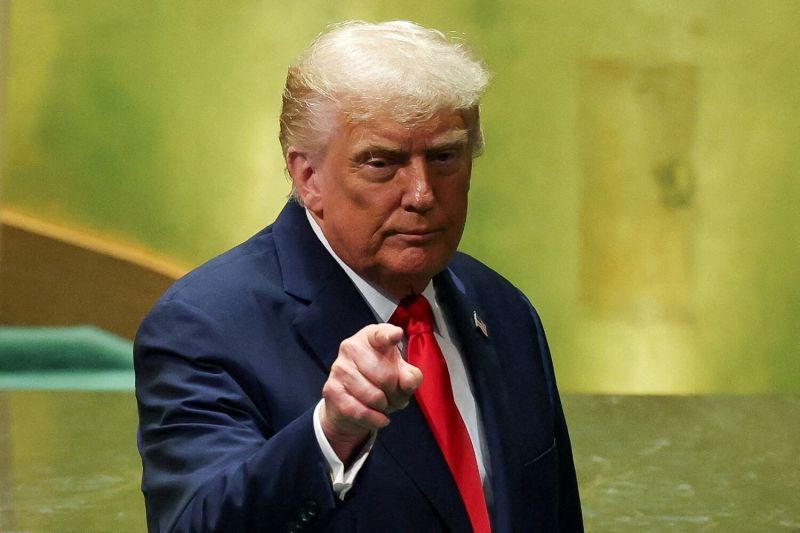 Трамп объявил о крупном заказе Японии на военную технику США