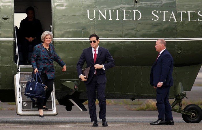 Госсекретарь США опроверг информацию о подготовке ударов по Венесуэле
 