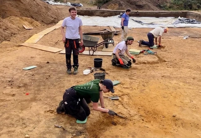 В Германии обнаружили "холодильник" возрастом около 2 000 лет - ФОТО
 