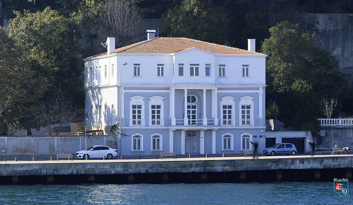 Решение о передаче потомкам дипломата из РФ особняка на Босфоре отменили
 