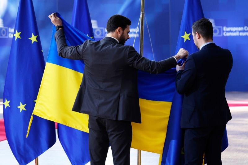 В Еврокомиссии оценили шансы на вступление Украины в ЕС из-за вето Венгрии
 