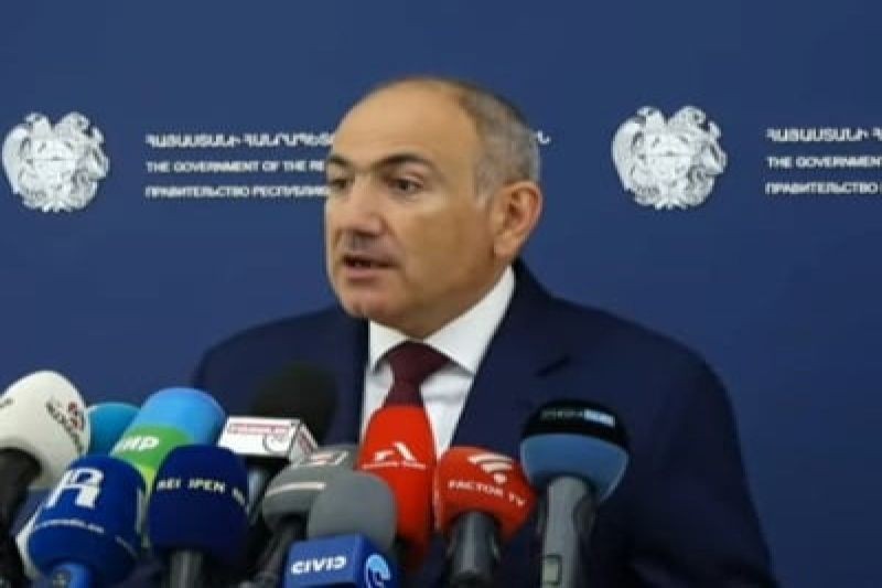 Пашинян заявил о намерении баллотироваться на пост премьера на предстоящих выборах
 