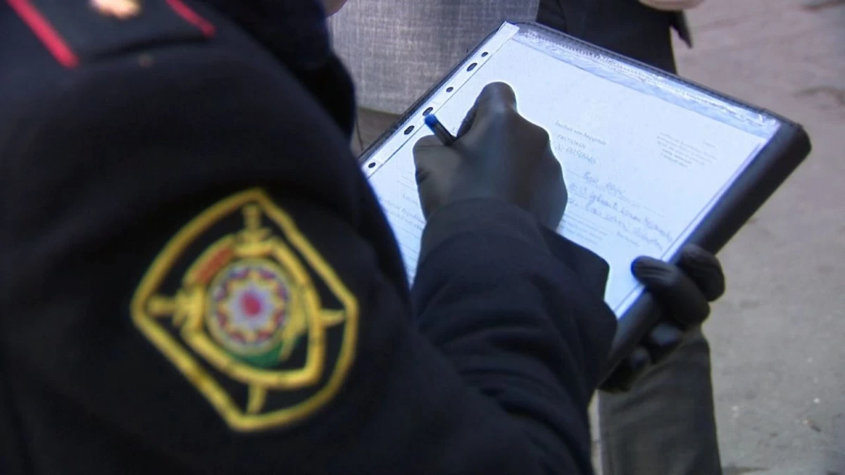 За автохулиганство на Площади флага арестован бизнесмен
 