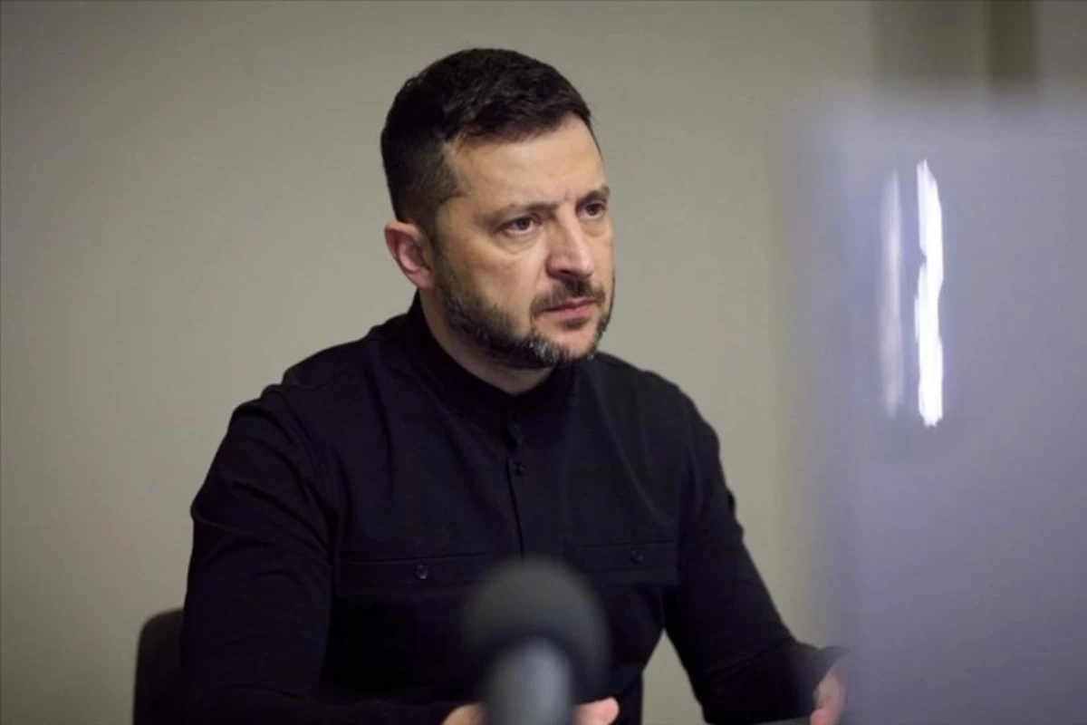 Зеленский заявил о появлении шанса на завершение конфликта
 