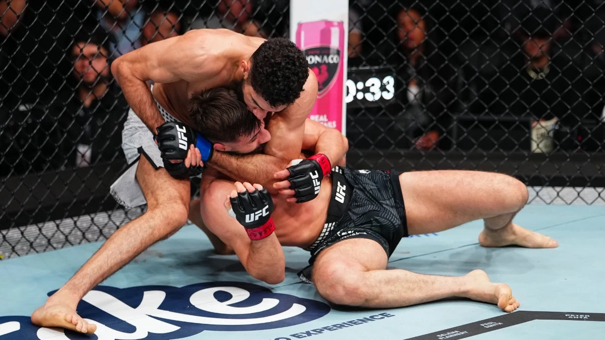 Назим Садыхов потерпел поражение на турнире UFC 323
 