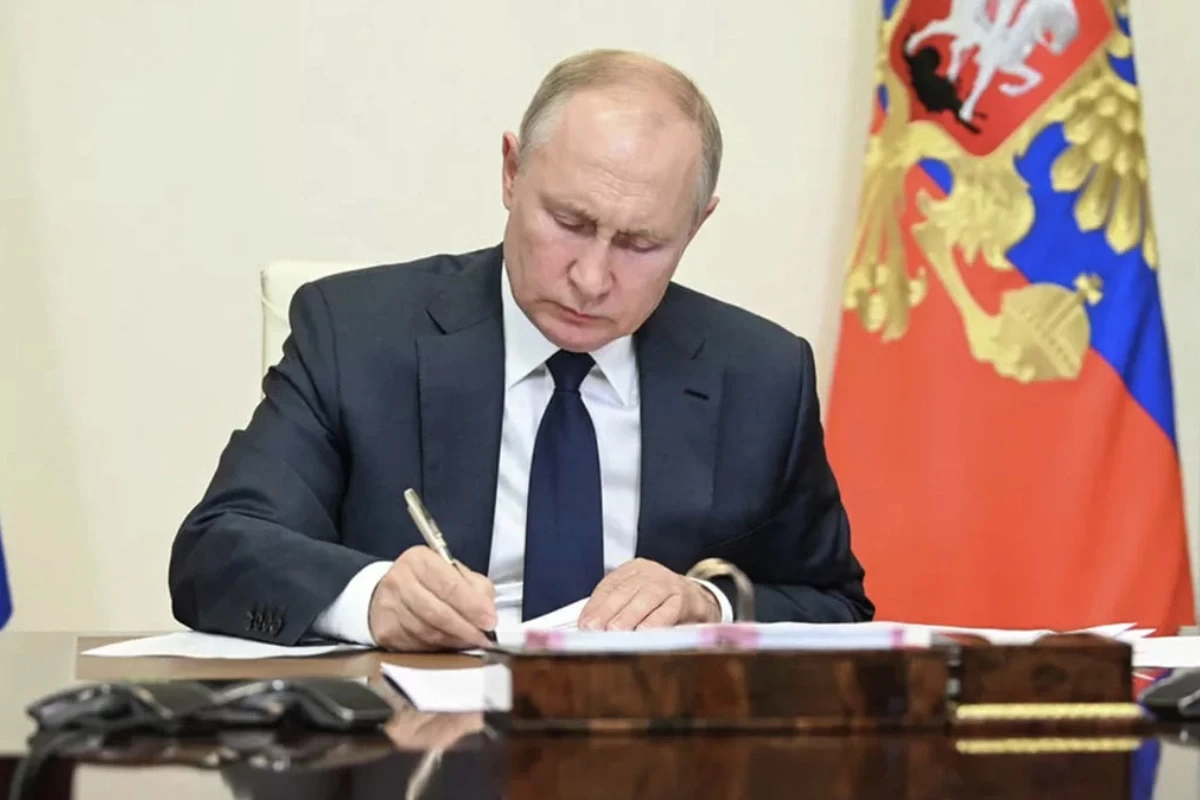 Путин подписал указ о призыве на военные сборы пребывающих в запасе россиян
 