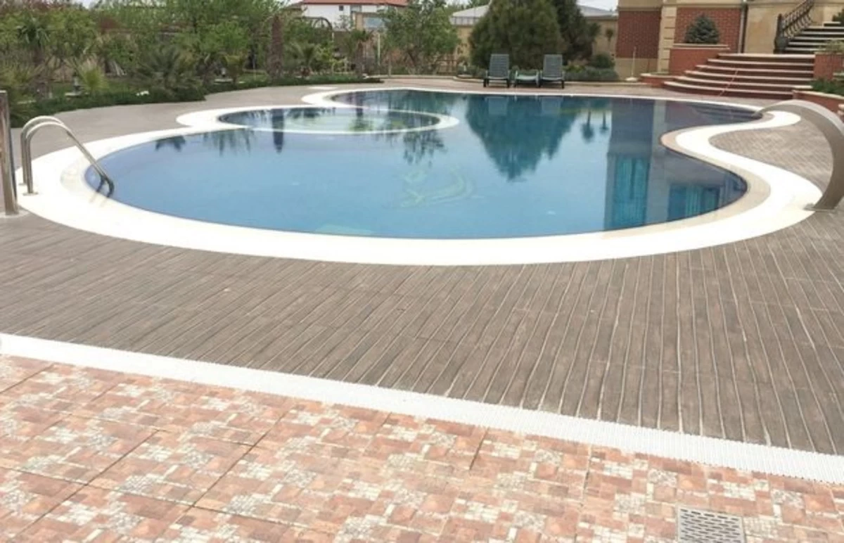 В Товузском районе трёхлетний мальчик утонул в бассейне
 