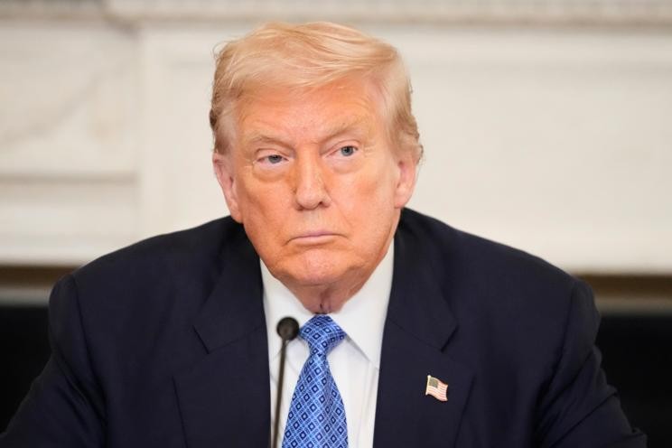 Трамп обвинил американские СМИ в клевете 