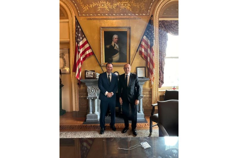 В Белом доме обсуждались вопросы создания энергетических интерконнекторов и дата-центров с Азербайджаном
 