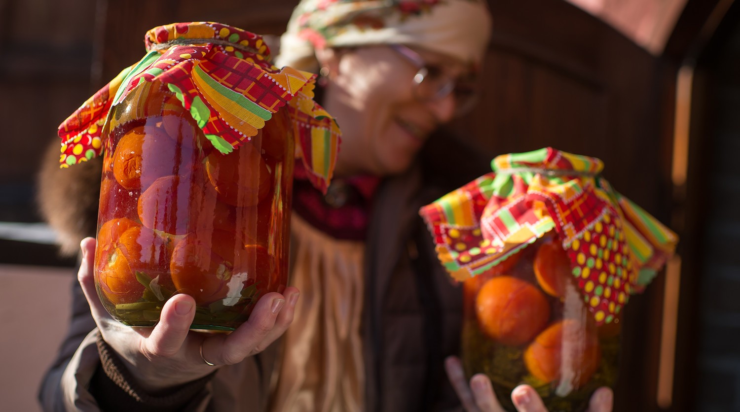 Эксперт назвала продукты, которые не стоит употреблять зимой
 