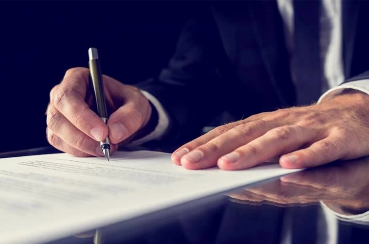 SOCAR и MOL Group подписали соглашение по "Шамахы - Гобустан"
 