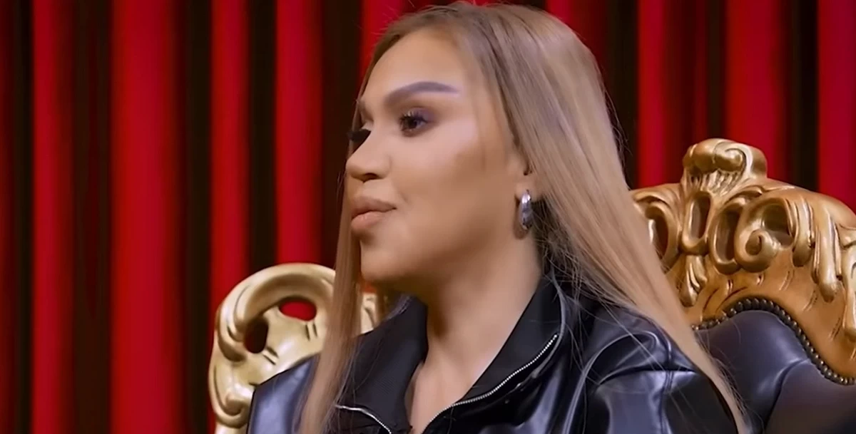 Певица Раксана Исмайылова утверждает, что прочла 300 книг за три месяца: возможно ли это? - ВИДЕО
 