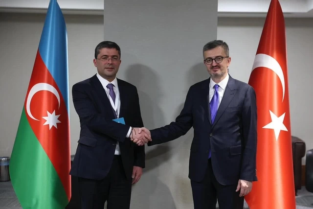 Азербайджан и Турция обсудили перспективы медиасотрудничества
 