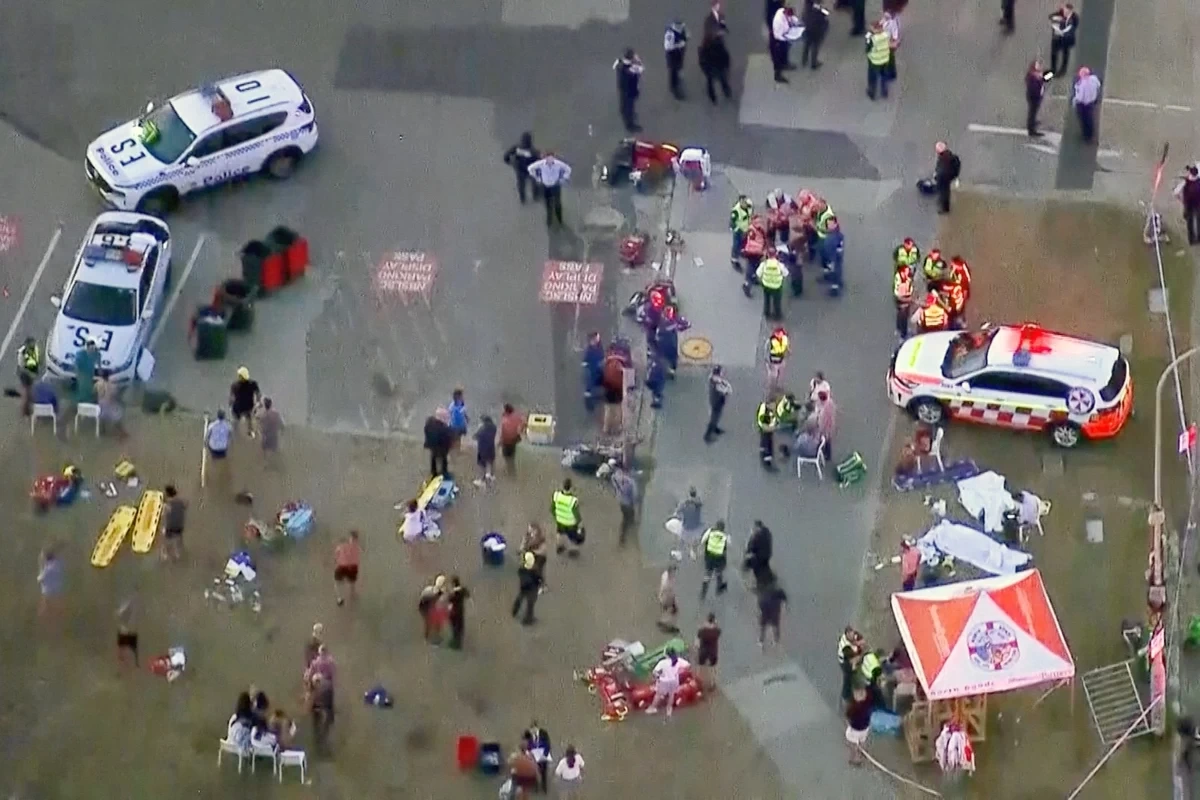 Устроившие теракт на пляже Бонди в Сиднее проходили инструктаж в Австралии
 