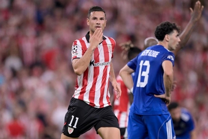 УЕФА наказал "Атлетик" за провокацию против "Карабаха"
 