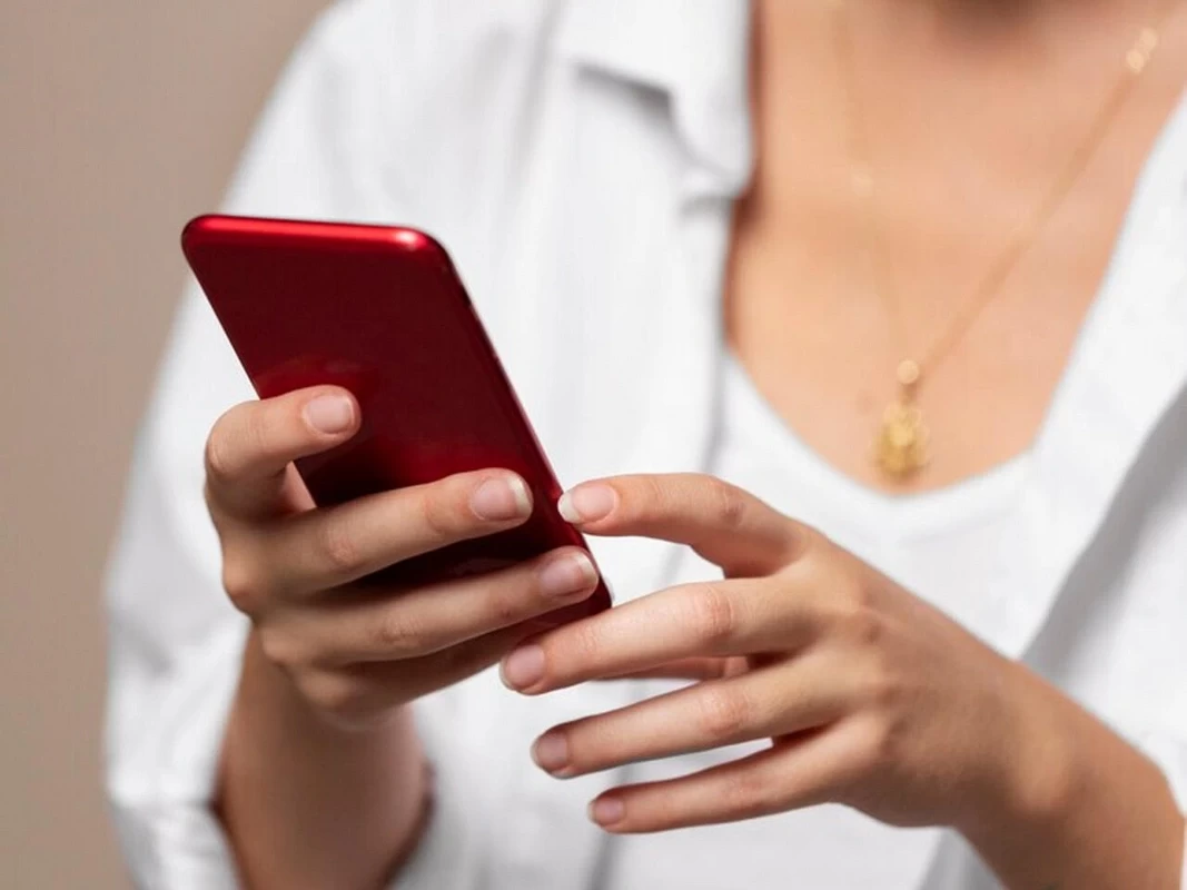 Выявлена связь между смартфонами и разводами в Азербайджане: что показывает десятилетняя статистика