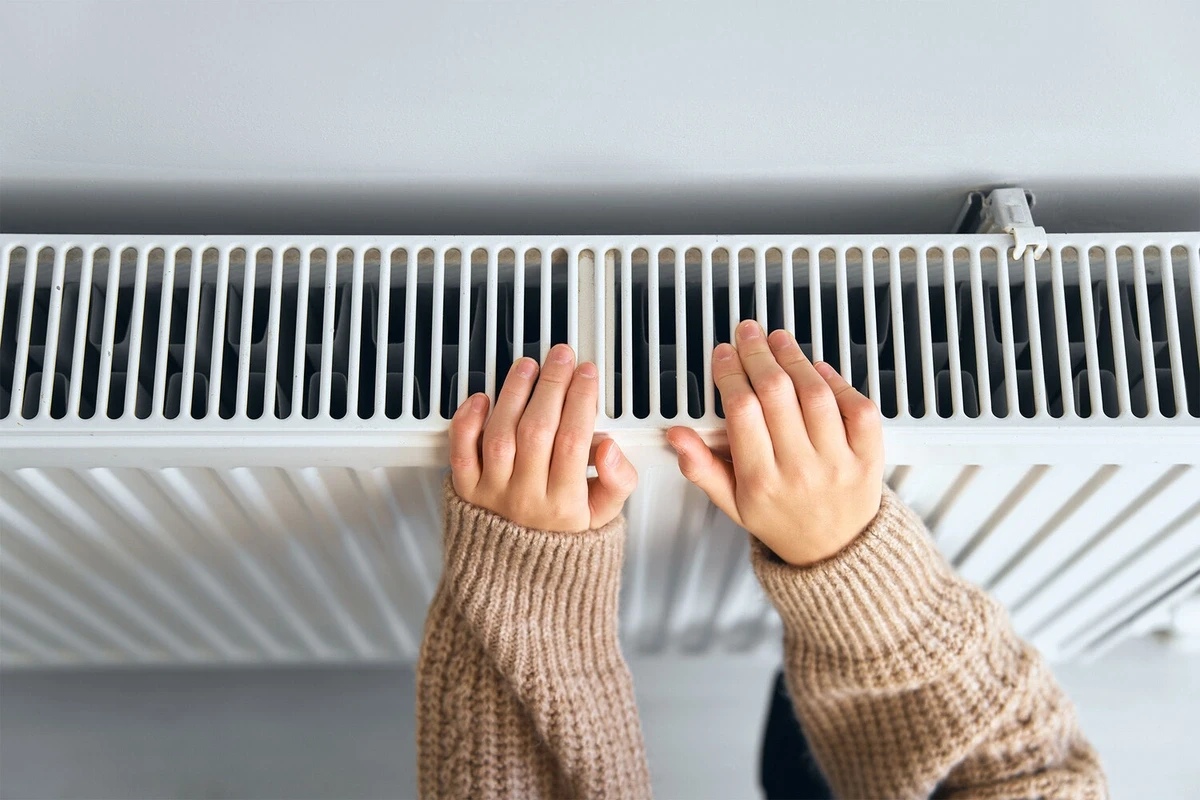 Почему постоянно мерзнут руки и ноги: возможные причины
 