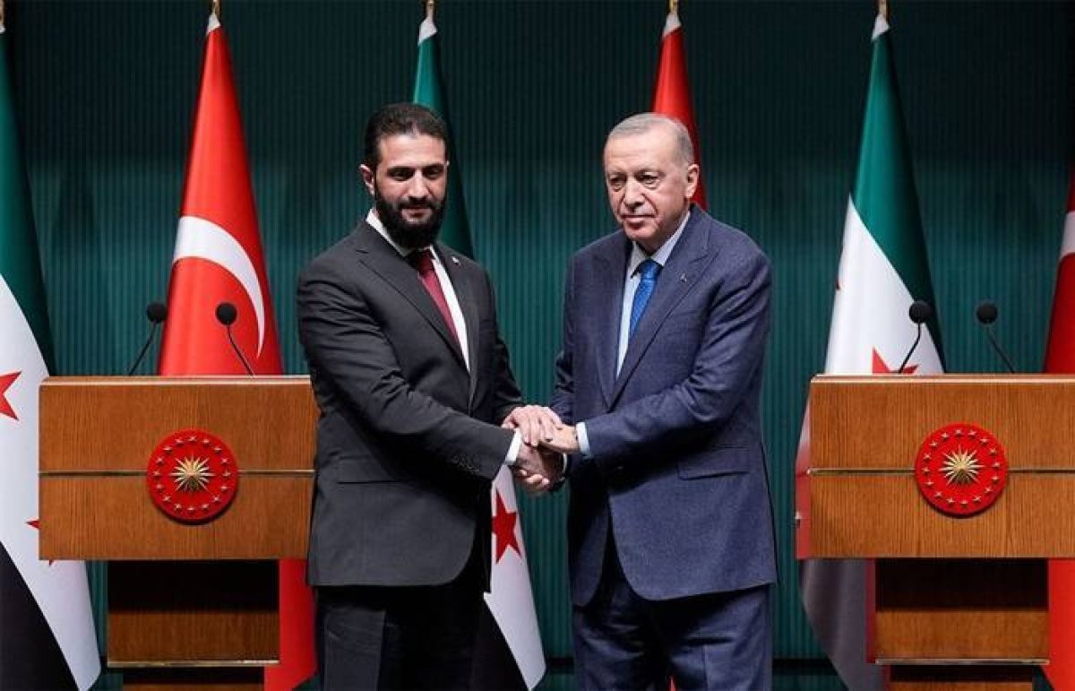 Эрдоган: Сирия должна освободиться от терроризма
 