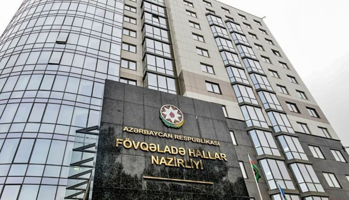 МЧС Азербайджана обратилось к населению из-за неблагоприятных погодных условий