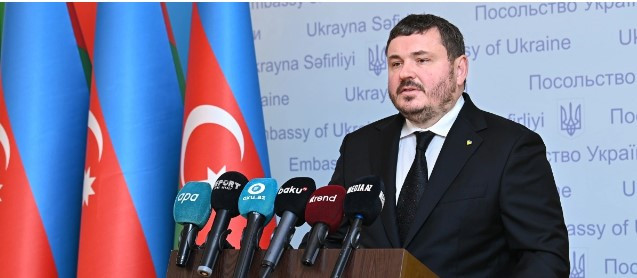 Посол Украины: Гуманитарная помощь Азербайджана жизненно важна для Украины