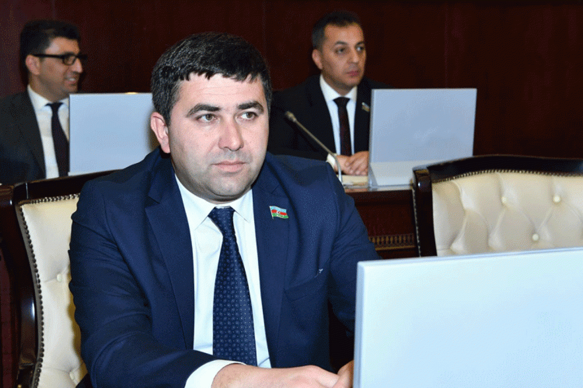 В Азербайджане могут запретить ношение складных ножей
 