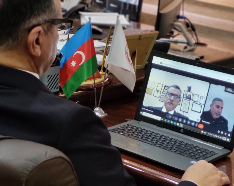 Депутат Новруз Аслан провел онлайн-встречу с избирателями - ФОТО
 