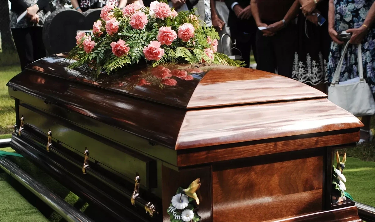 В Турку завершилось необычное семейное захоронение спустя 30 лет
 