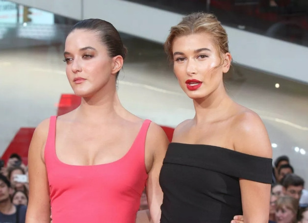 Сестре Хейли Бибер грозит до года тюремного заключения
 