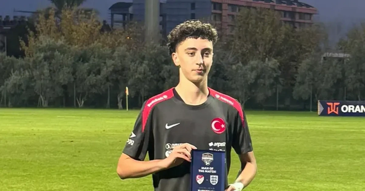 'Ювентус' подписывает еще одного турецкого футболиста
 