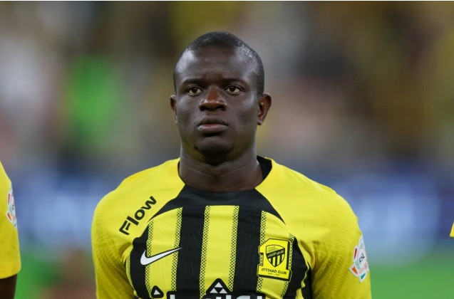 'Фенербахче' готовится обменять своего нападающего на Канте
 