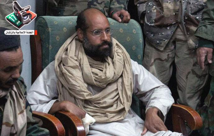 Охрана покинула Сейфа Каддафи незадолго до нападения — Al Arabia
 