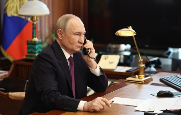 Путин поблагодарил главу ОАЭ за помощь в задержании покушавшегося на Алексеева
 