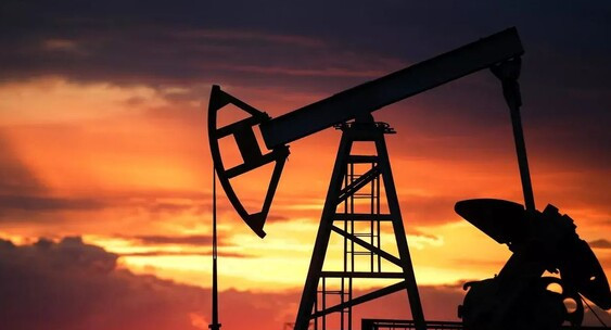 Аналитик Джонсон: Россия и КНР могут стать крупнейшими нефтяными державами мира
 