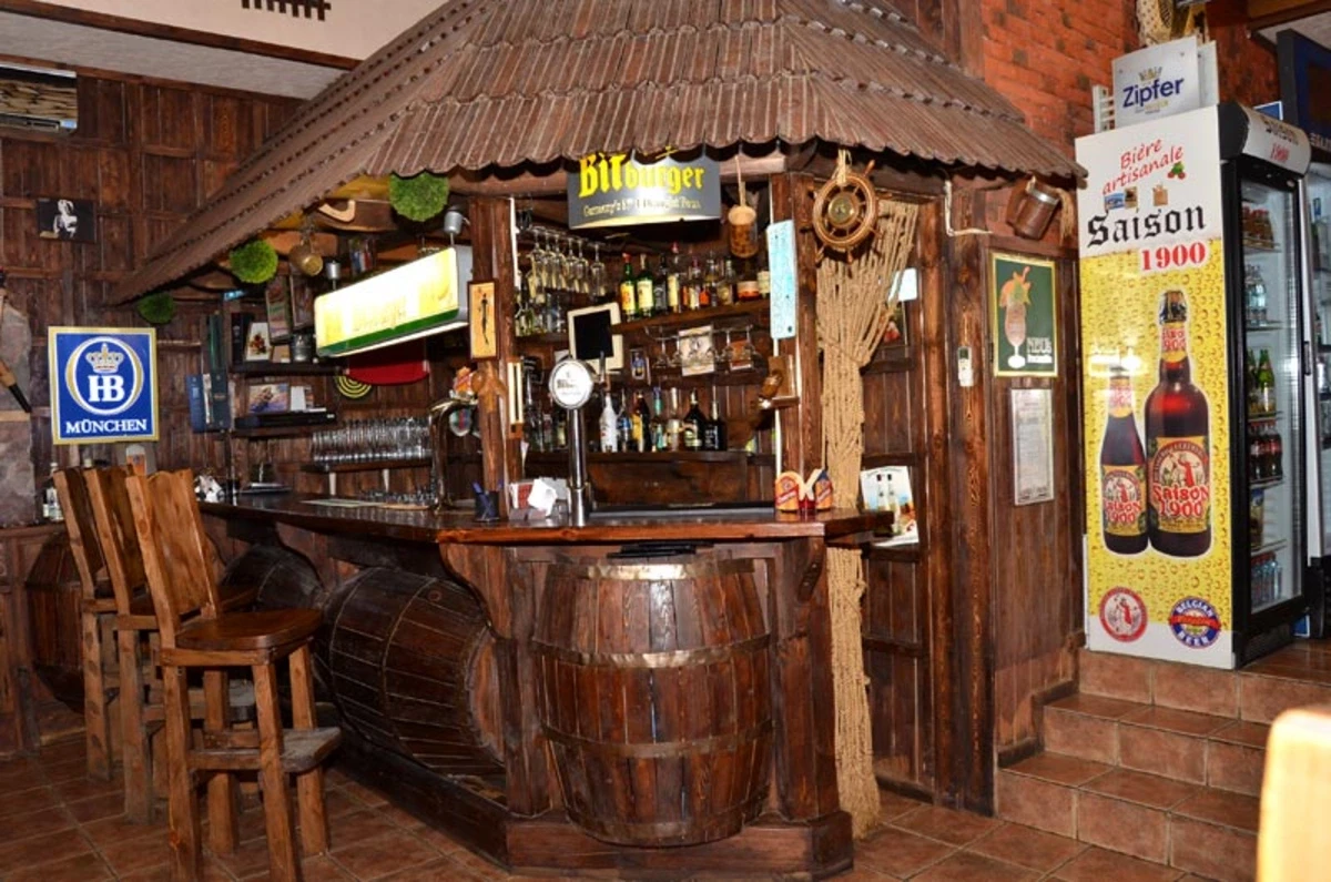 В Баку арестован мужчина из-за аморального видео из паба
 