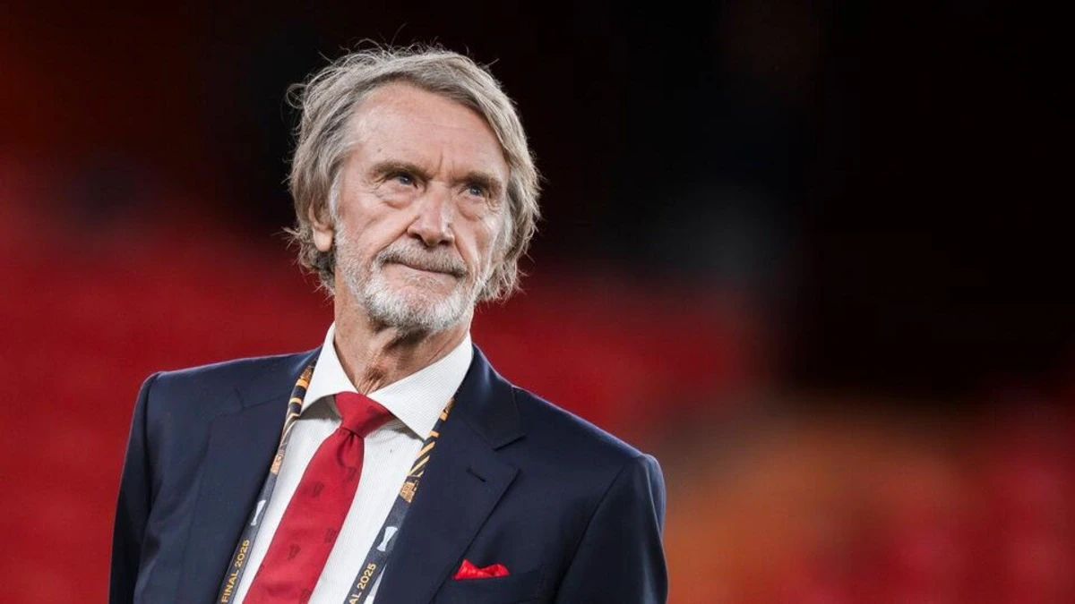 Миллиардер Рэтклифф: Великобритания колонизирована мигрантами
 