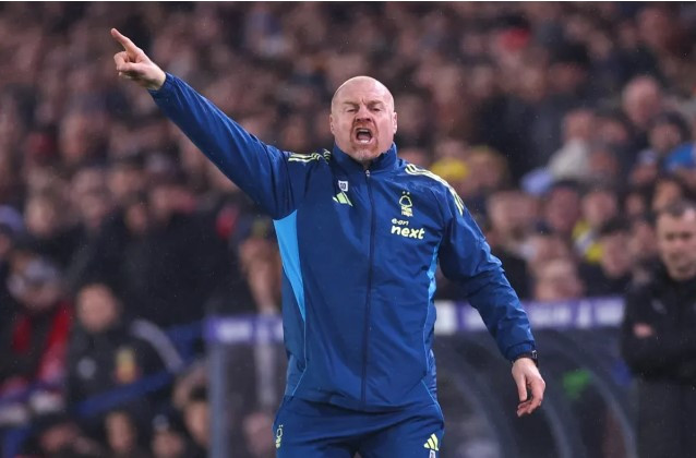 'Ноттингем Форест' уволил главного тренера
 