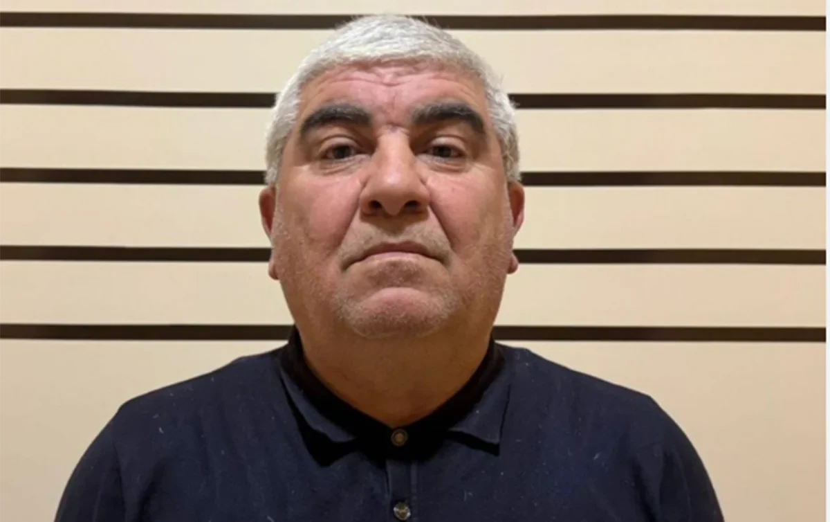 Вынесен приговор педагогу, присвоившему 214 000 манатов
 