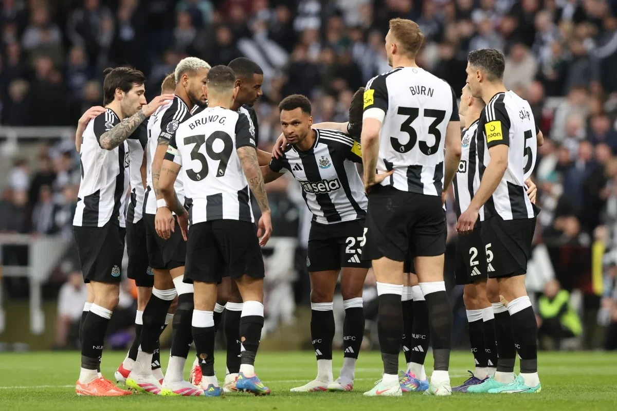 'Ньюкасл Юнайтед ' выйдет на игру с 'Карабахом' с потерями
 