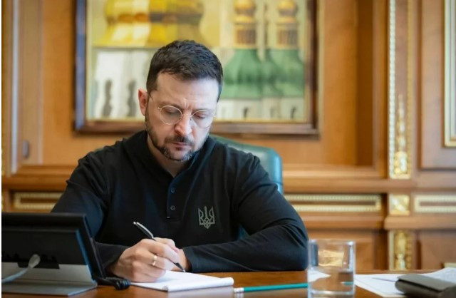 Владимир Зеленский утвердил санкции против 10 российских спортсменов
 