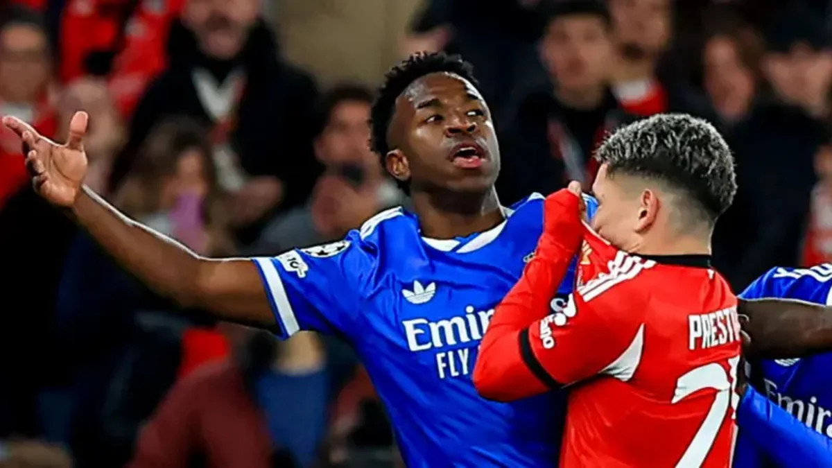 Расистский скандал в Лиге чемпионов
 