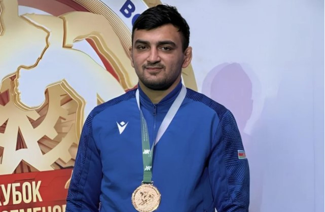 Азербайджанский борец завоевал медаль на турнире в России
 